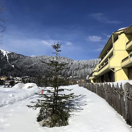 Residenza Silvana Madonna Εξωτερικό φωτογραφία