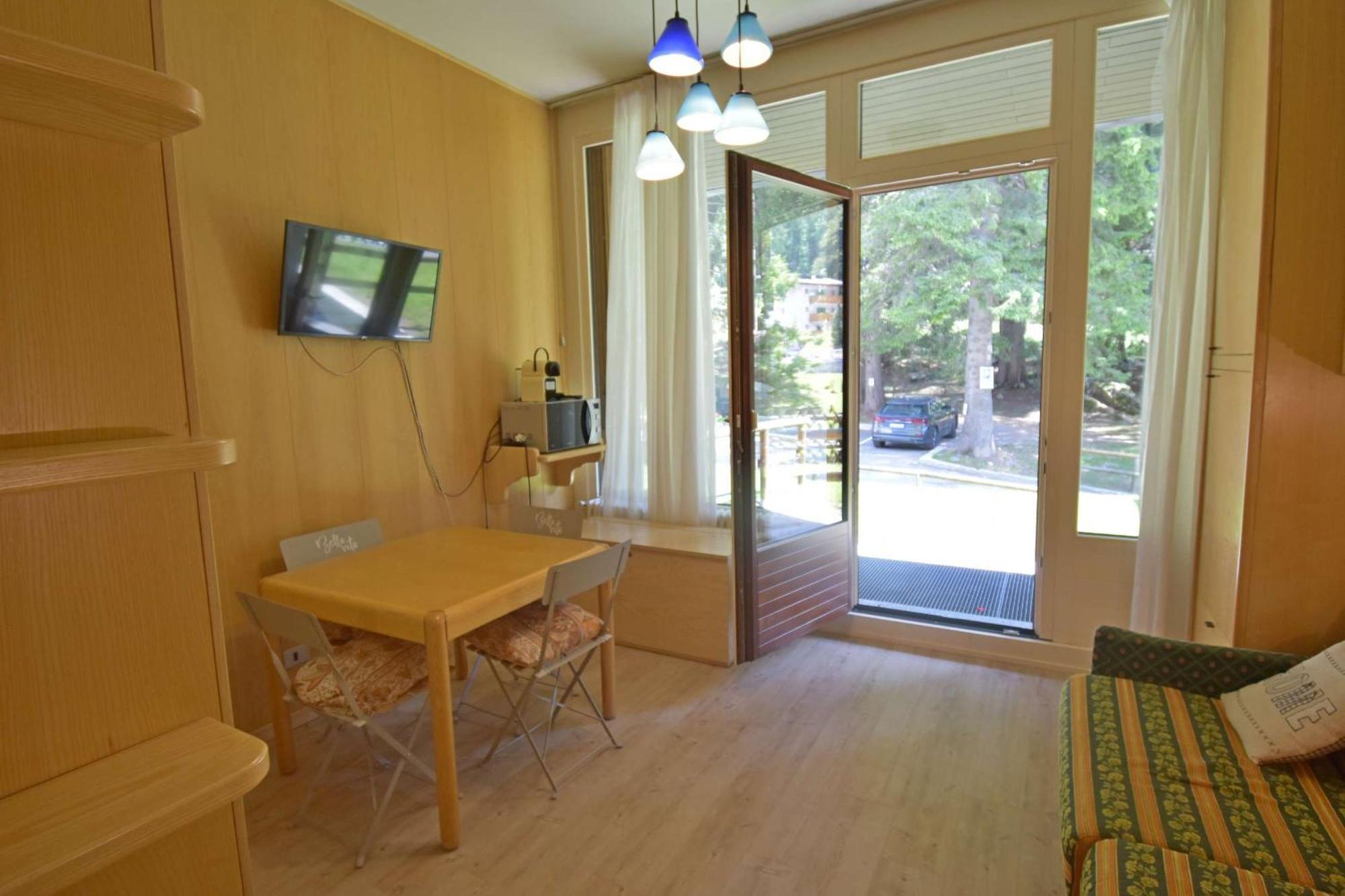 Residenza Silvana Madonna Εξωτερικό φωτογραφία