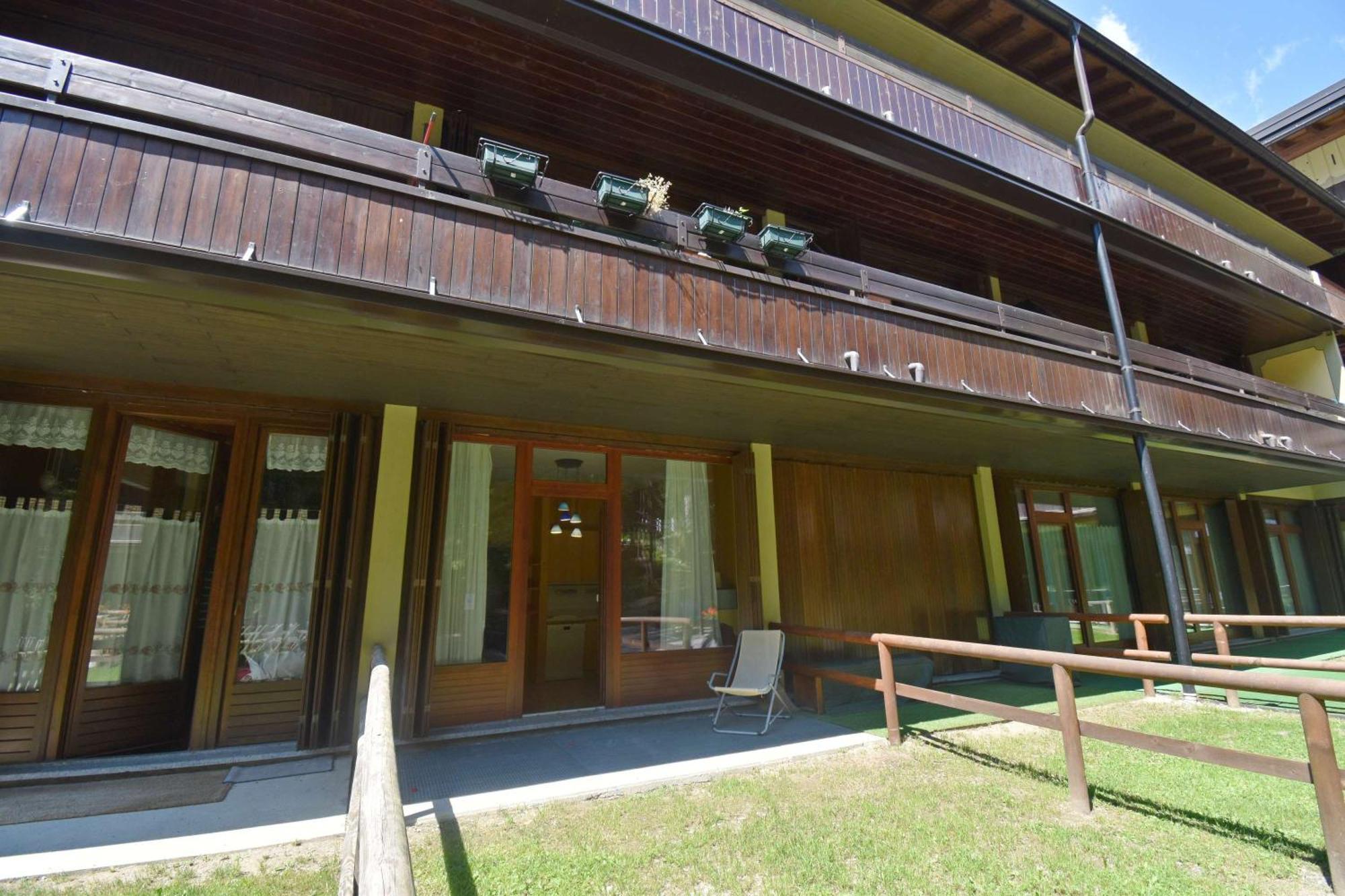 Residenza Silvana Madonna Εξωτερικό φωτογραφία